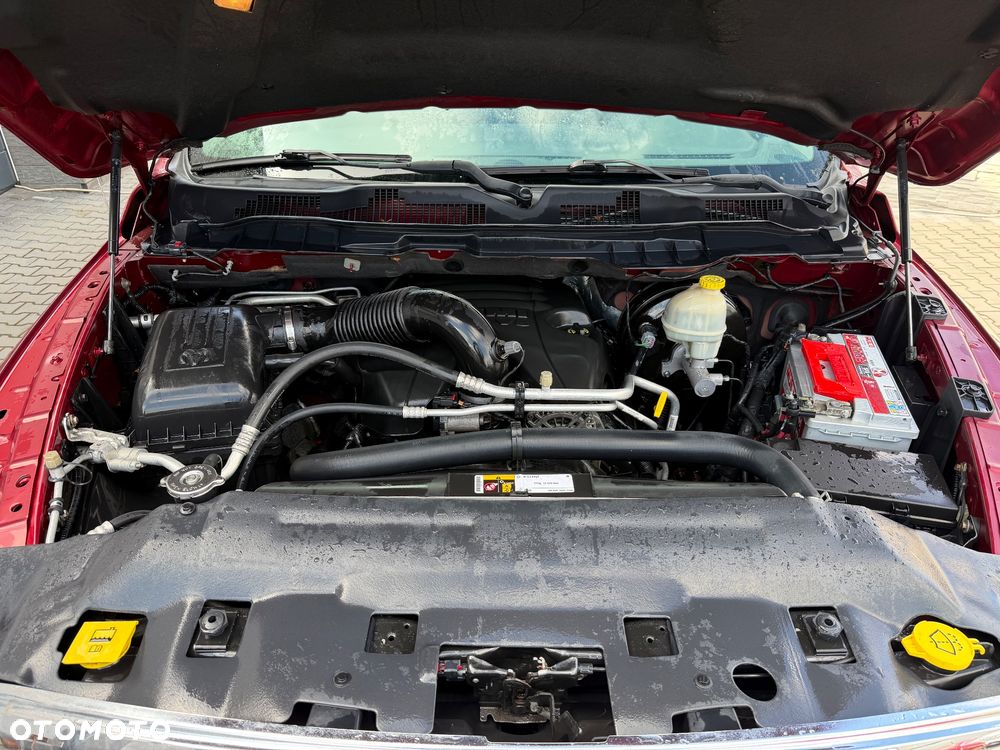 Dodge RAM 5.7 4x4 - 5