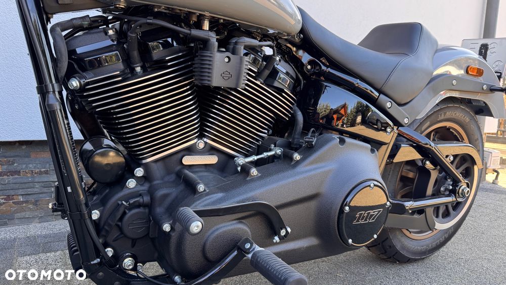 Harley-Davidson Softail Low Rider - 4