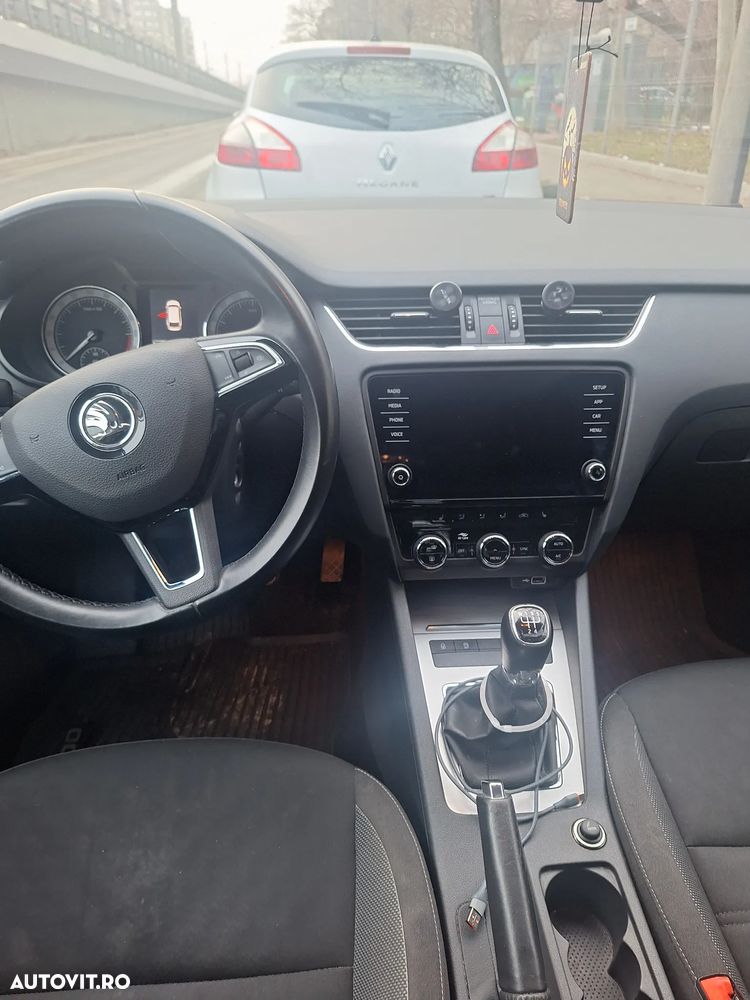 Skoda Octavia 1.6 TDI Style - 2