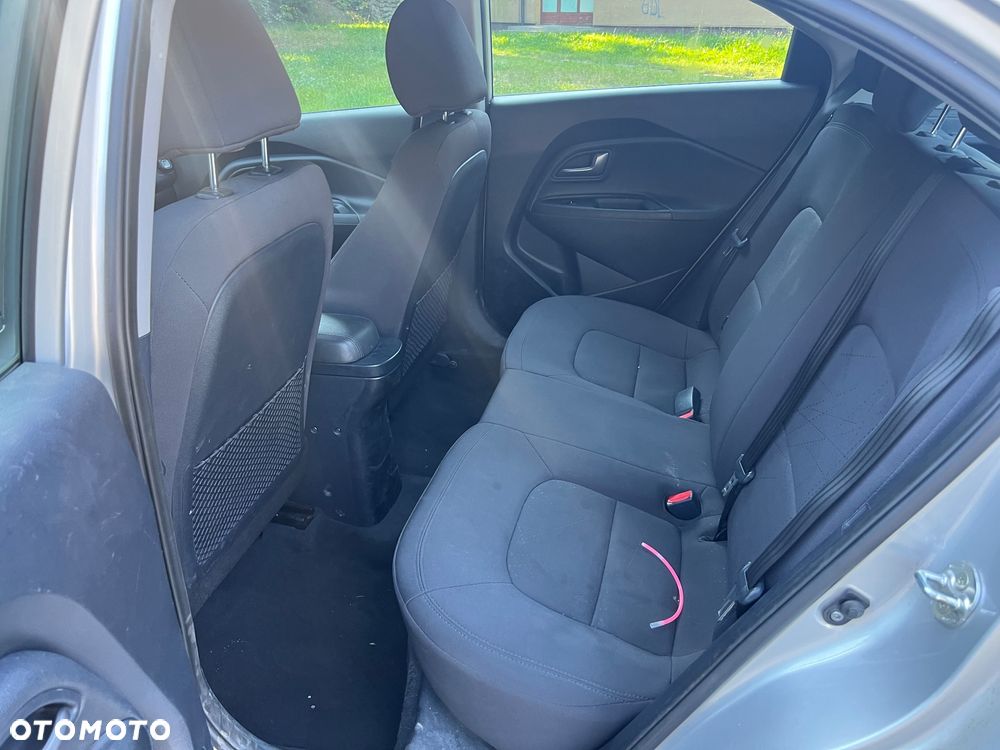 Kia Rio 1.4 XL - 9