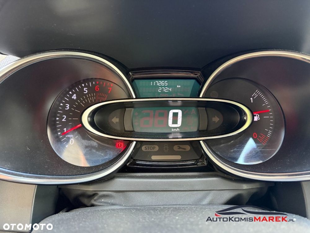 Renault Clio 1.2 16V Life - 9