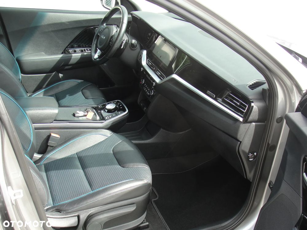 Kia Niro 64kWh XL - 7