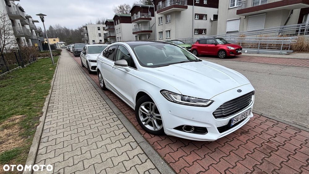 Ford Mondeo 2.0 EcoBoost Titanium - 14