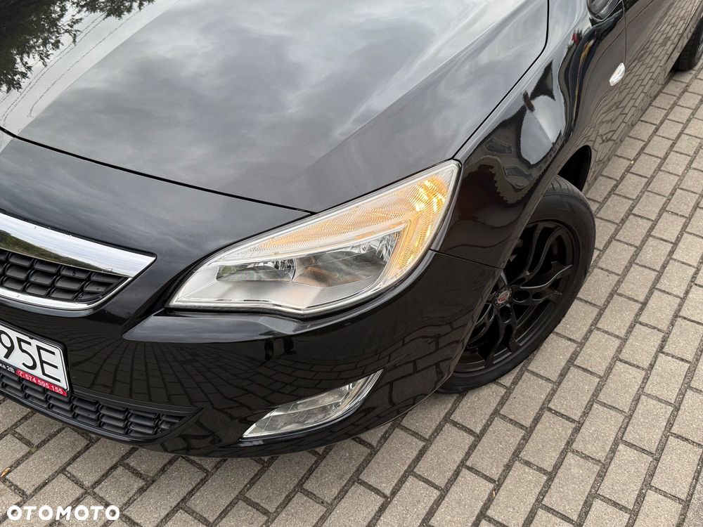 Opel Astra 1.7 CDTI DPF Active - 10