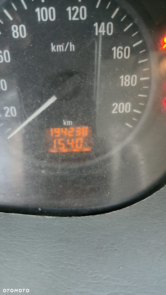 Opel Vivaro - 2
