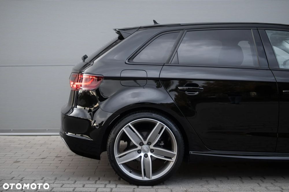 Audi A3 Sportback 1.4 TFSI S line Sportpaket - 21
