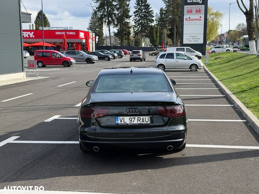 Audi A8 - 3