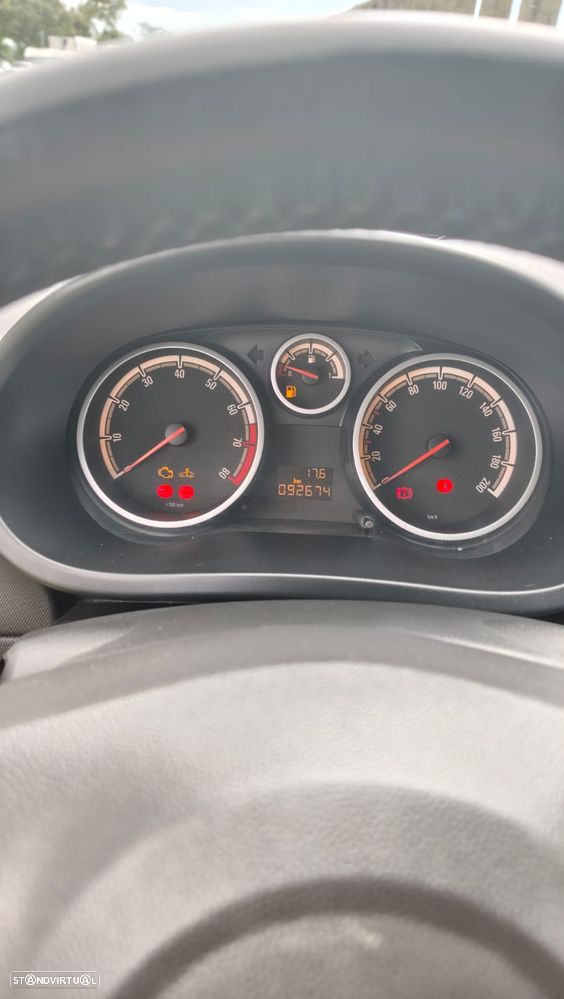Opel Corsa - 13