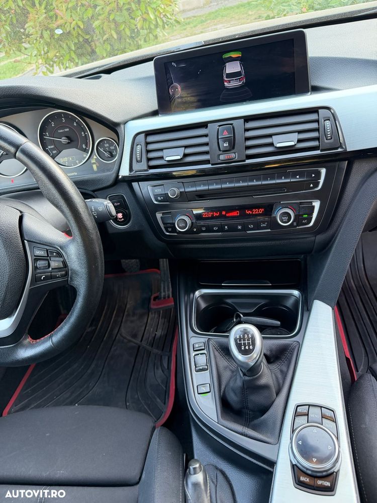 BMW Seria 3 320d DPF M Sport Edition - 19
