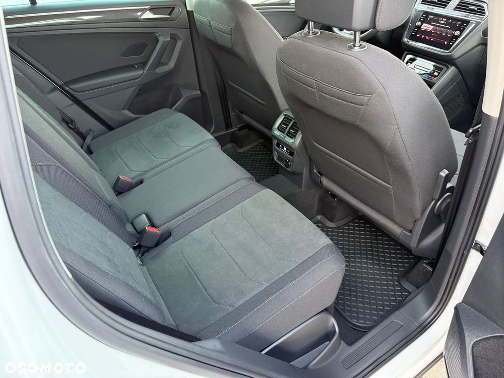 Volkswagen Tiguan 2.0 TDI SCR 4Mot Elegance DSG - 13