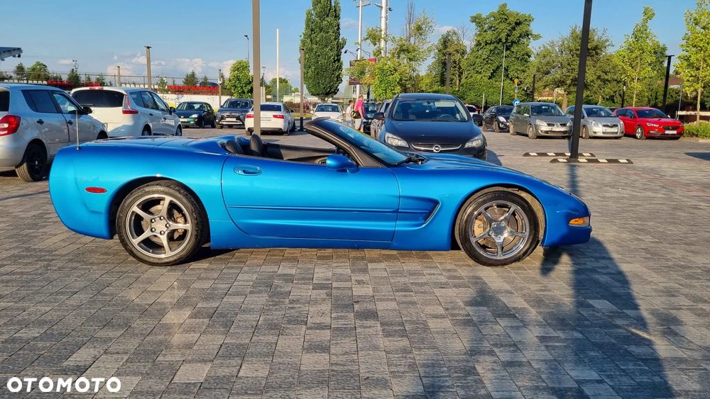 Chevrolet Corvette - 1