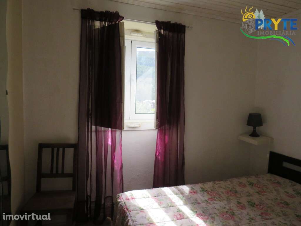 Moradia situada em Álvaro - Grande imagem: 4/25