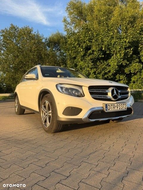 Mercedes-Benz GLC - 23