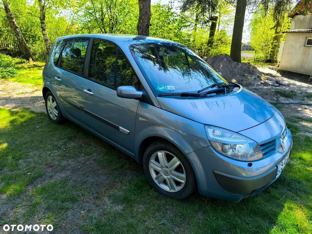 Renault Scenic 2.0 16V Luxe Privilege - 1
