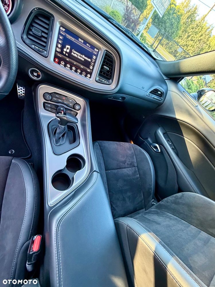 Dodge Challenger 3.6 GT Plus AWD - 28