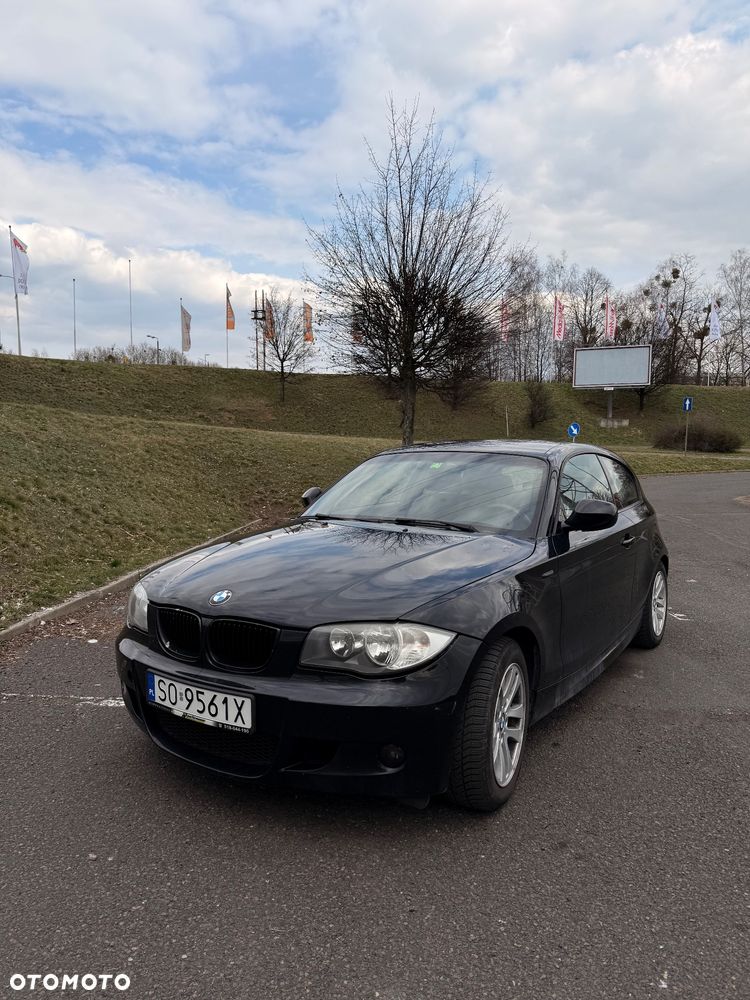 BMW Seria 1 - 25