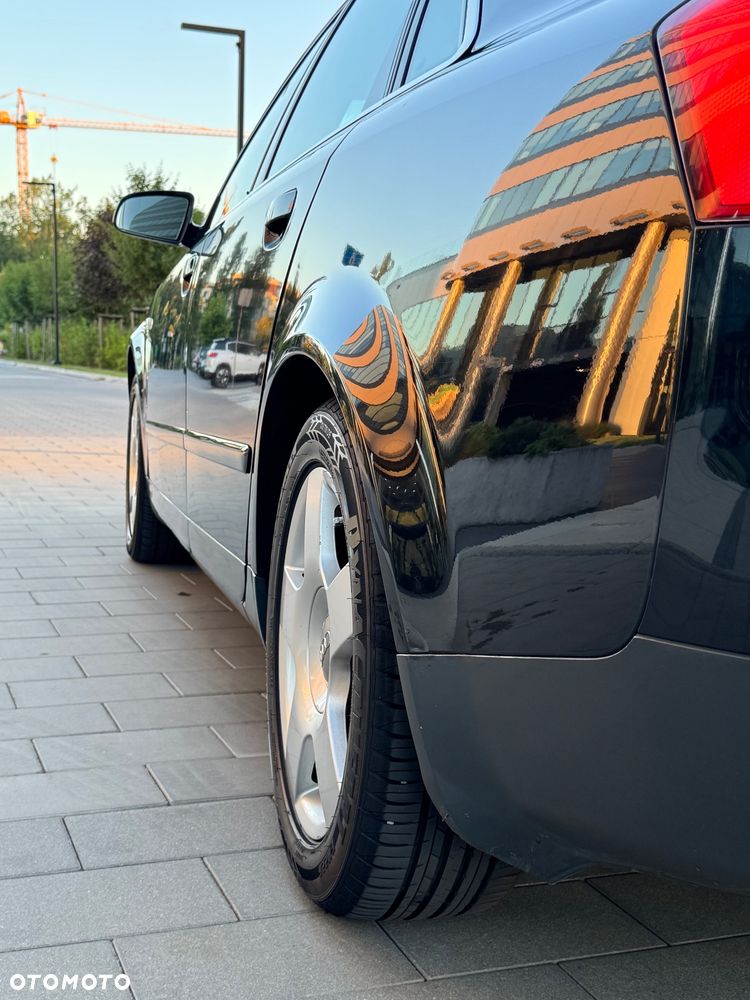 Audi A4 Limousine - 6
