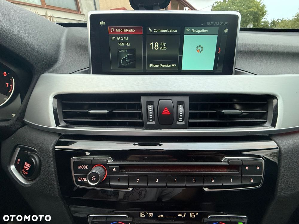BMW X1 xDrive25i GPF Advantage - 23