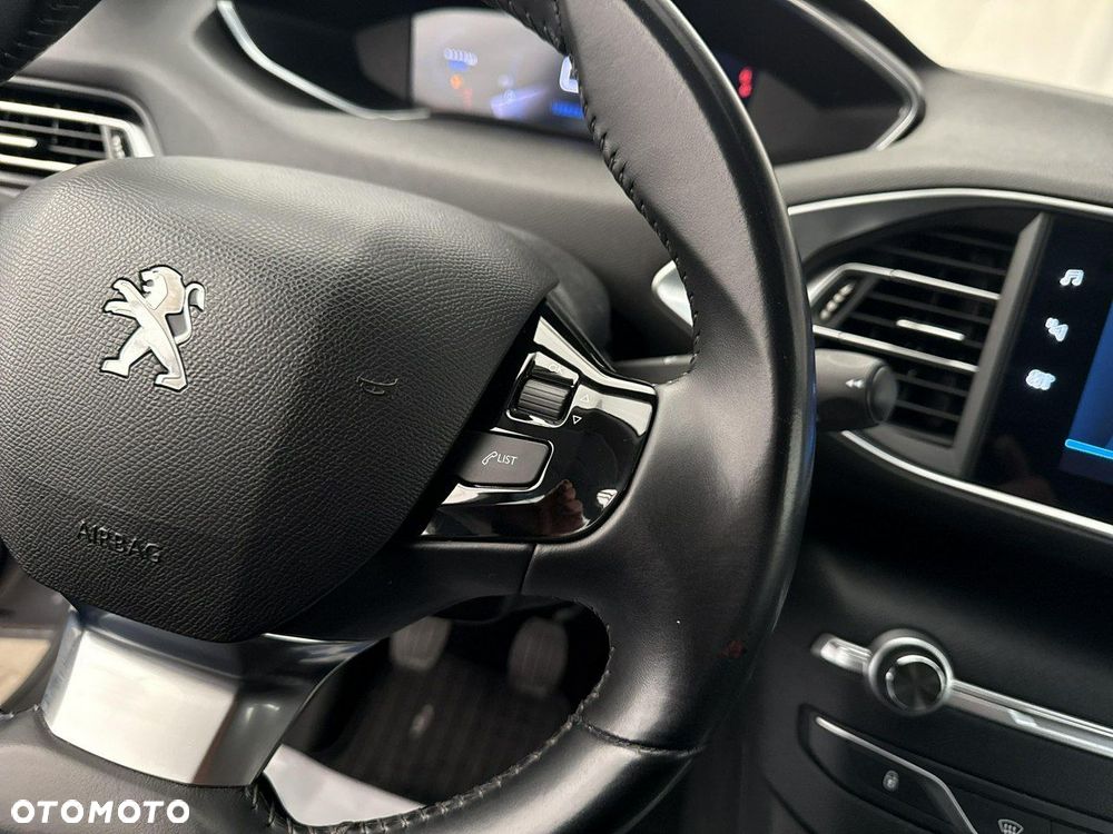 Peugeot 308 - 26