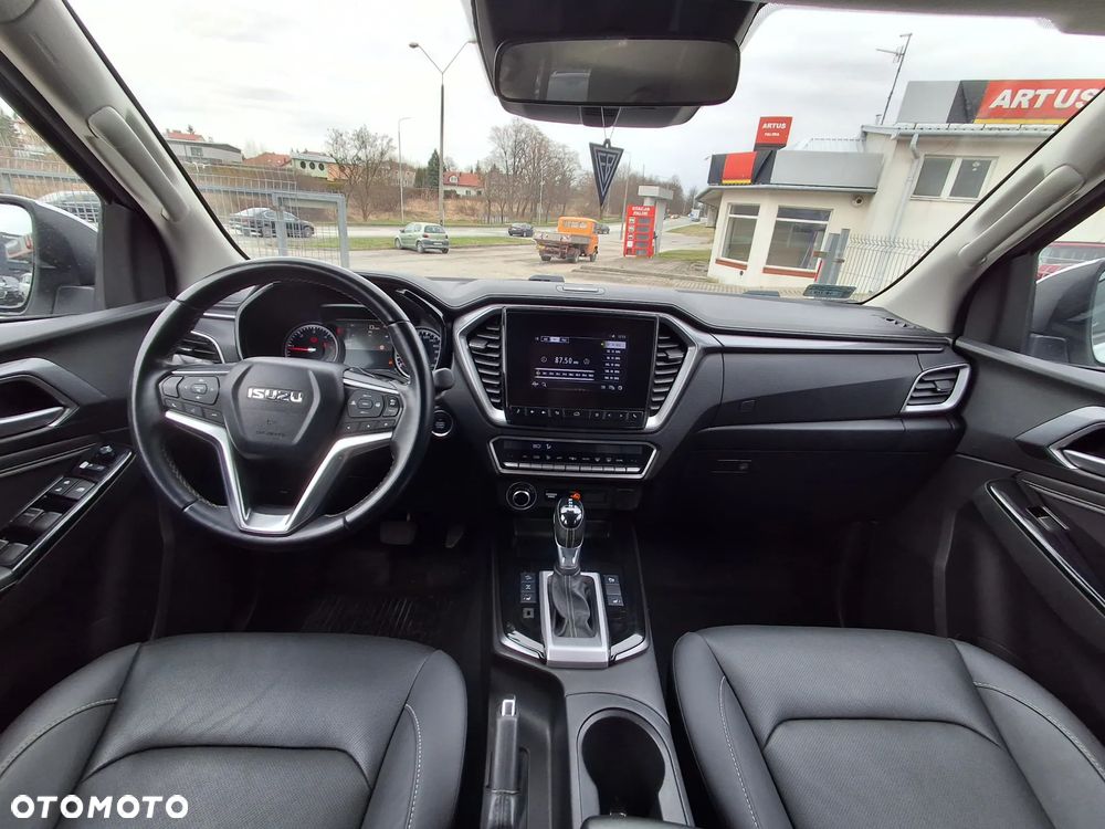 Isuzu D-MAX - 28
