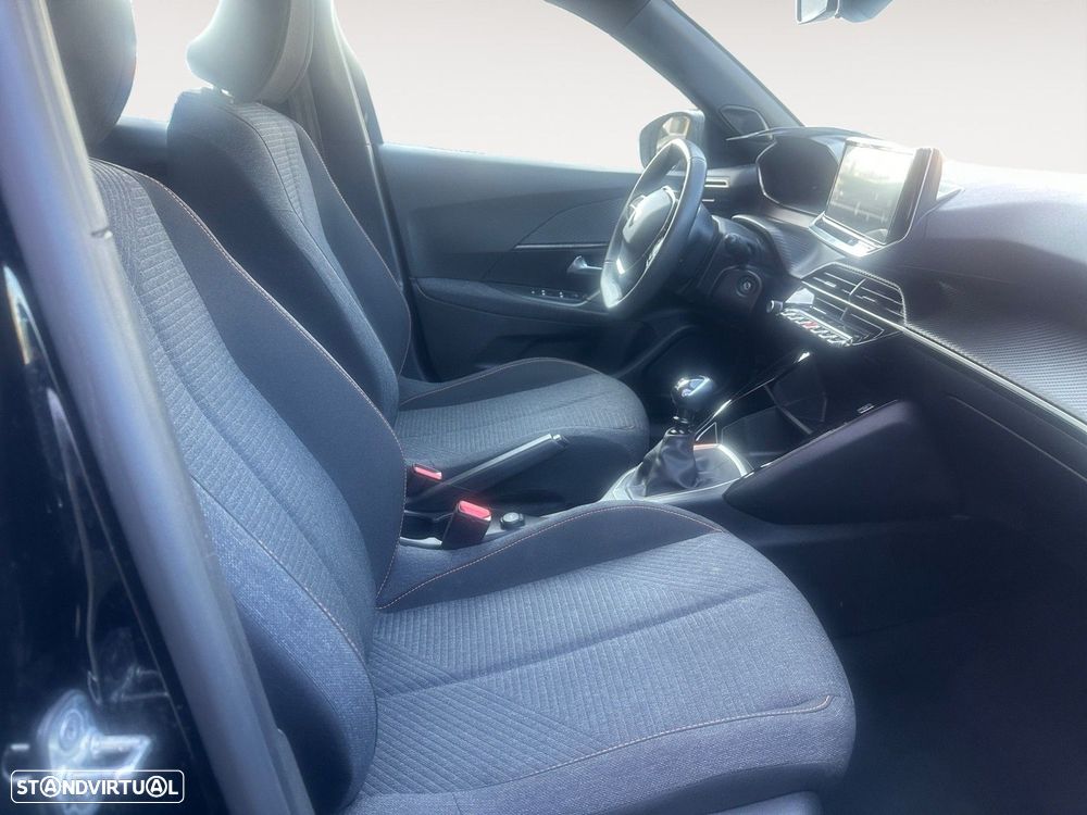 Peugeot 2008 1.2 PureTech Style - 15
