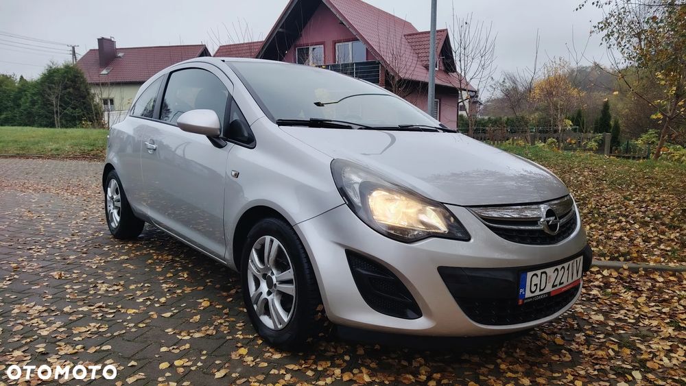 Opel Corsa - 1
