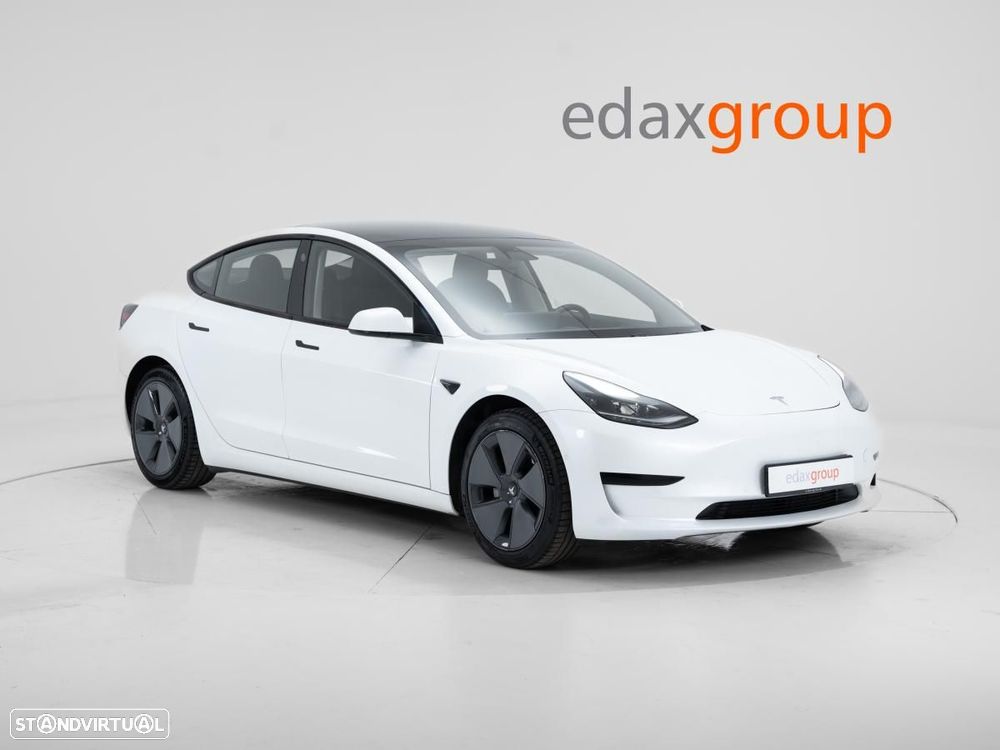 Tesla Model 3 Standard Range Plus RWD - 2