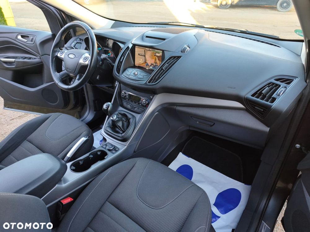 Ford Kuga - 14