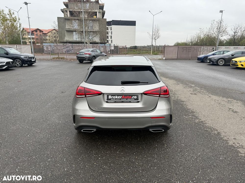 Mercedes-Benz A 180 7G-DCT AMG Line - 5