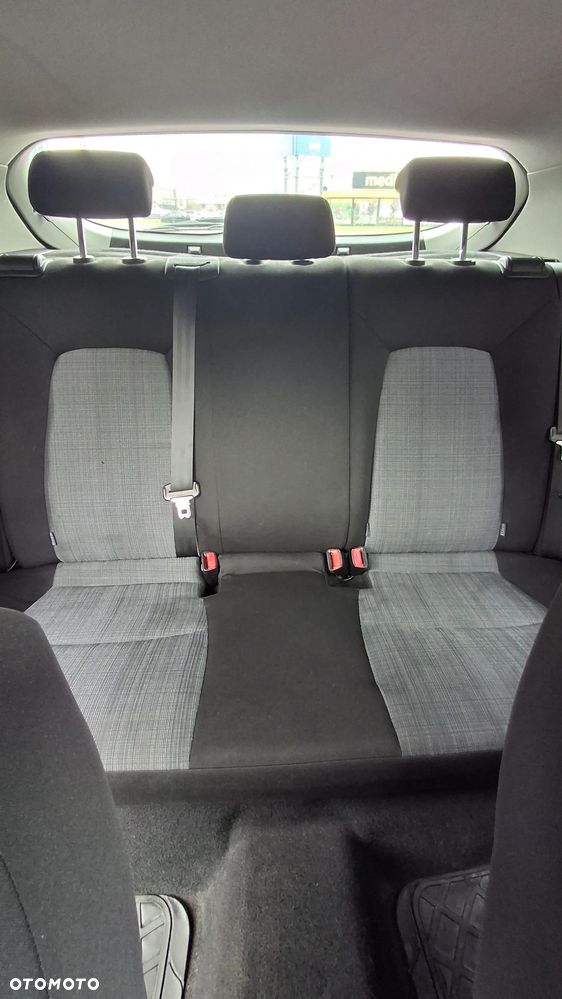 Kia Ceed 1.6 Comfort - 10