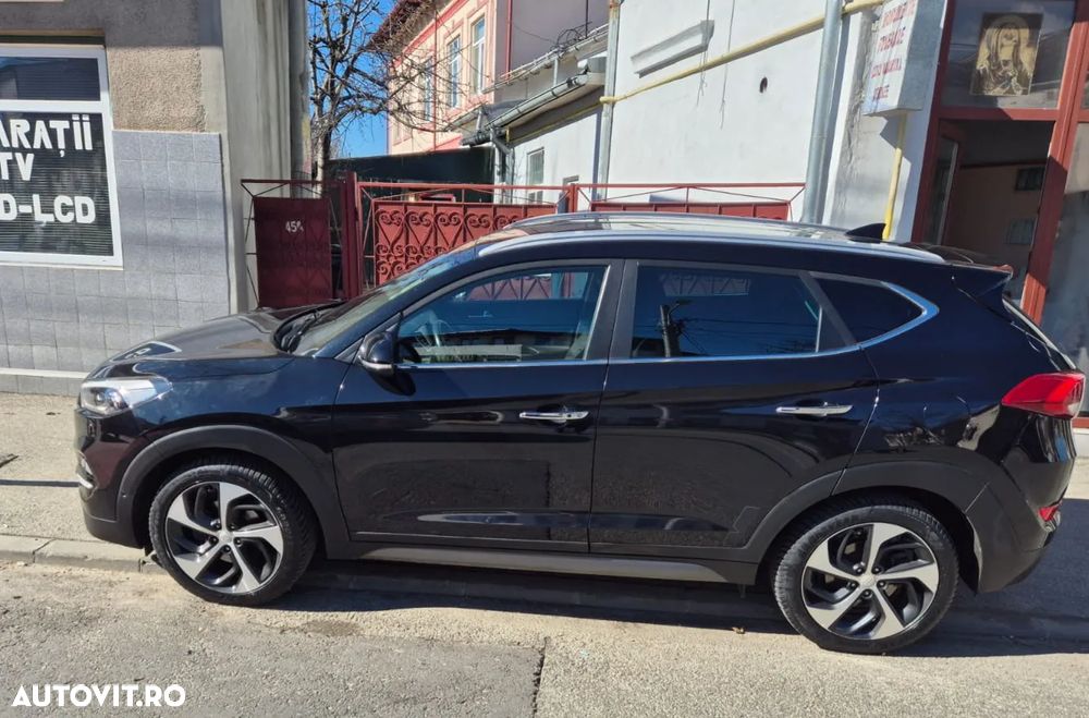 Hyundai Tucson 2.0 CRDI 4WD 6AT Luxury+ - 4