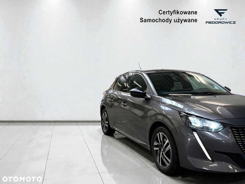 Peugeot 208 - 6