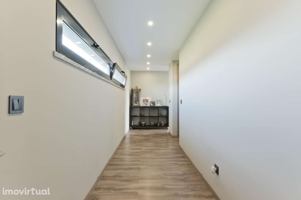 Moradia Isolada T3 com piscina, Sintra - Grande imagem: 3/36