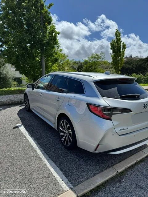 Toyota Corolla Touring Sports 1.8 Hybrid Comfort - 4