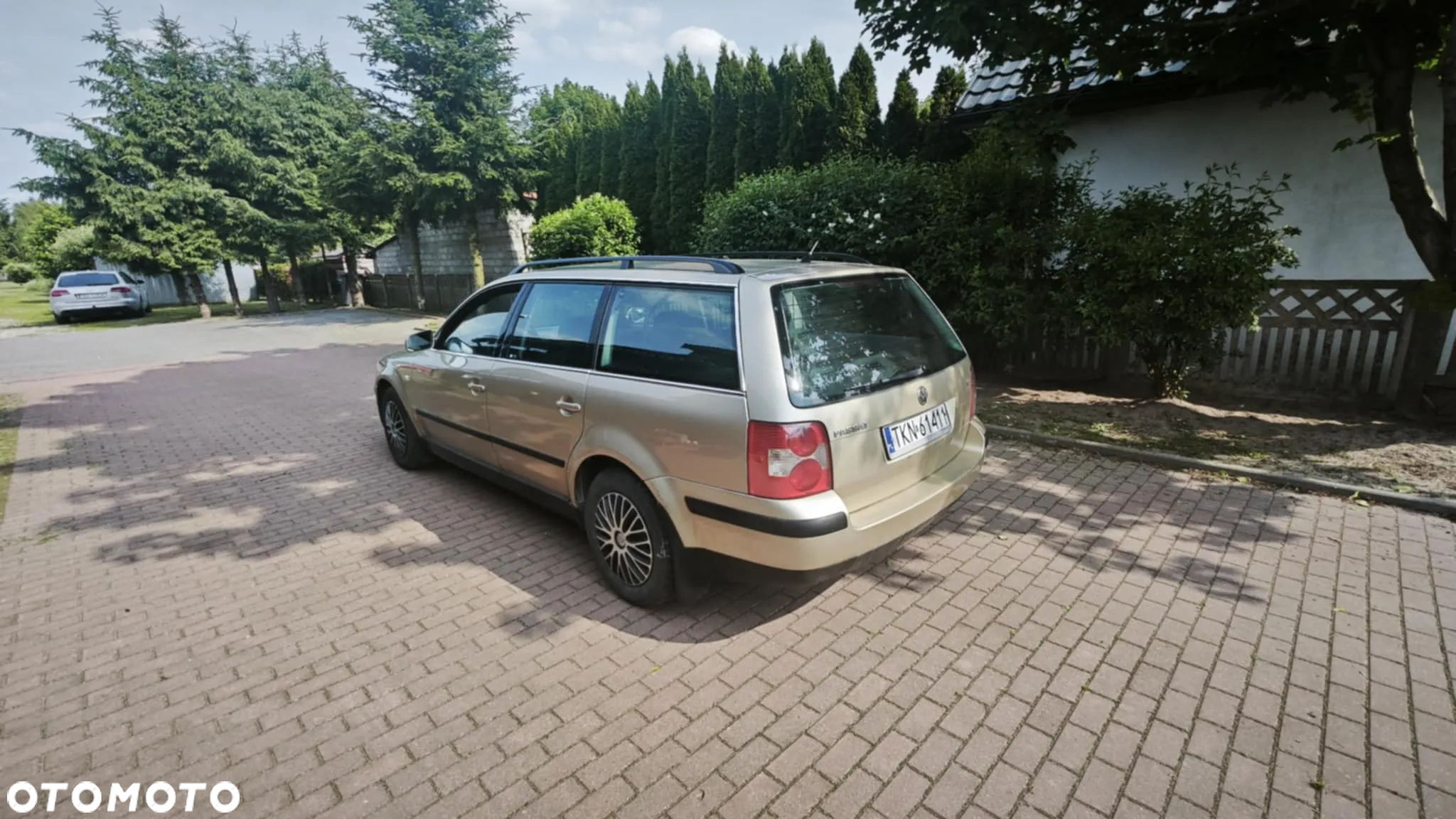 Volkswagen Passat - 3