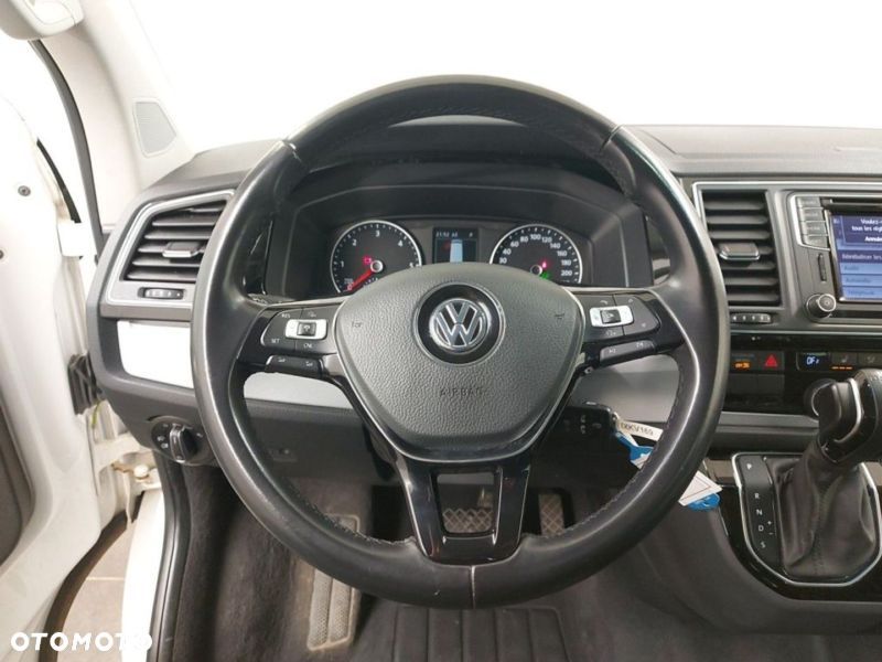Volkswagen Multivan 2.0 TDI L1 Highline DSG - 8