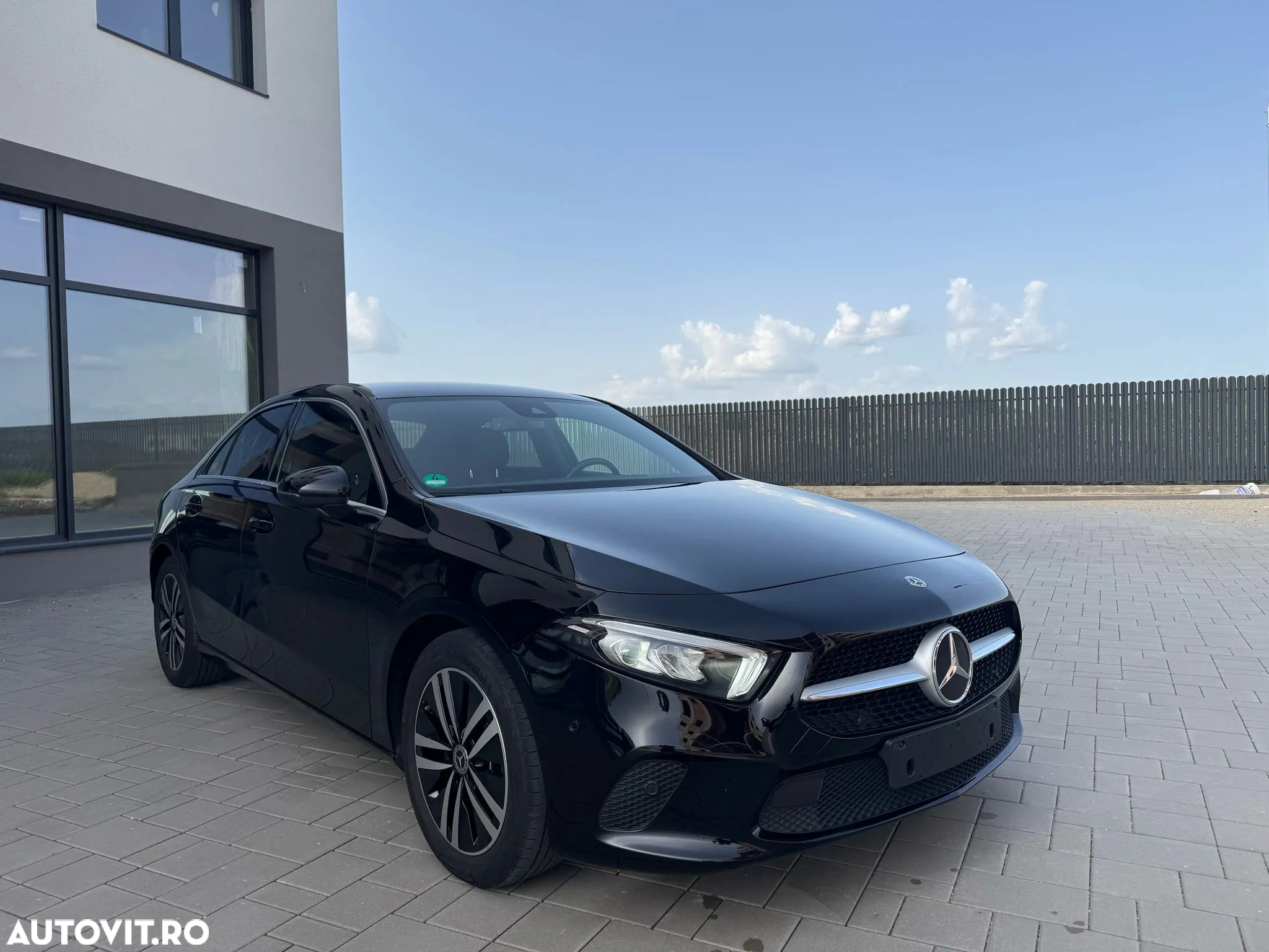 Mercedes-Benz A - 21