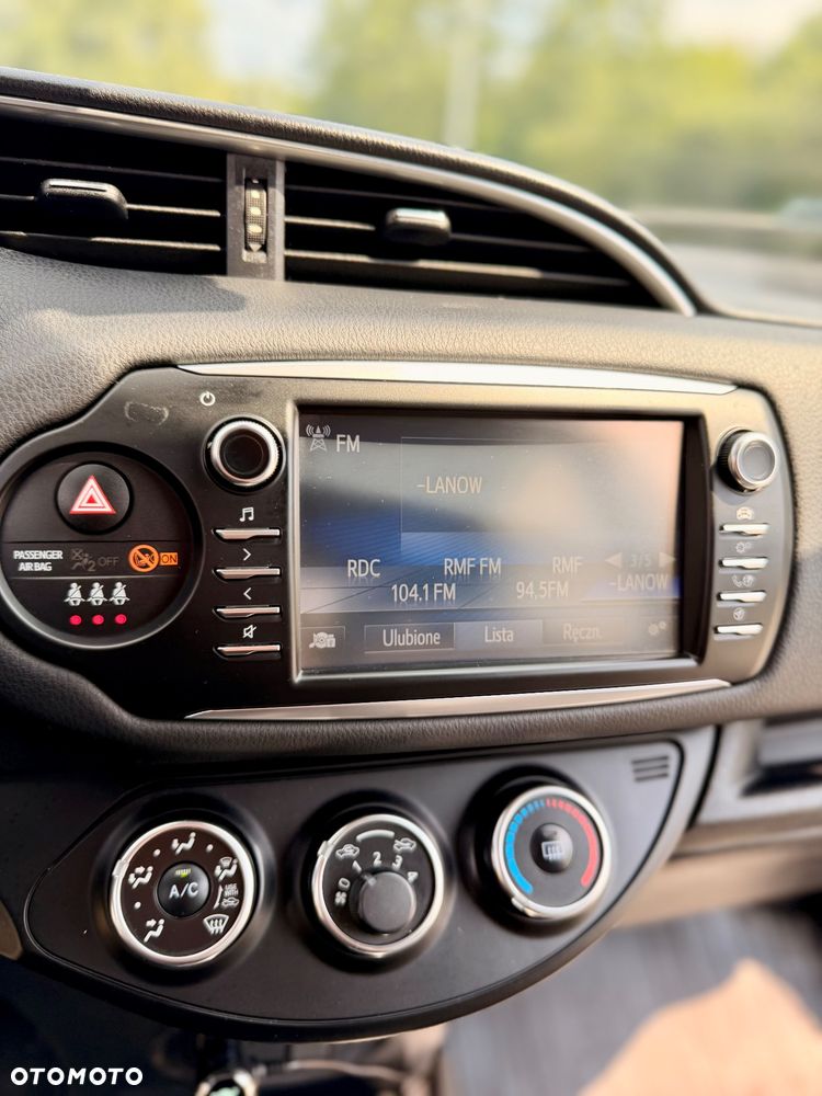 Toyota Yaris 1.5 Selection CVT - 21