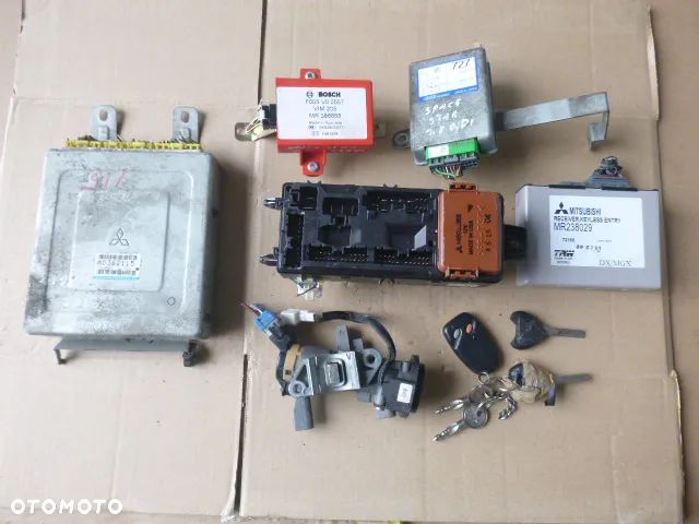 ZESTAW STARTOWY MITSUBISHI SPACE STAR 1.8 GDI MD362115 - 1