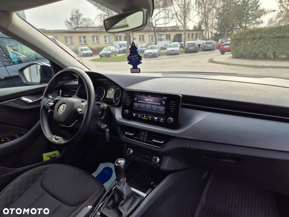 Skoda Kamiq 1.0 TSI Ambition - 9