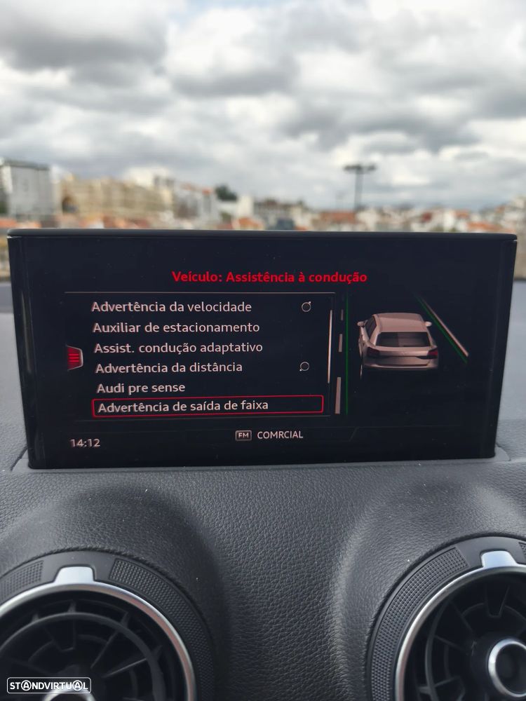 Audi Q2 - 24