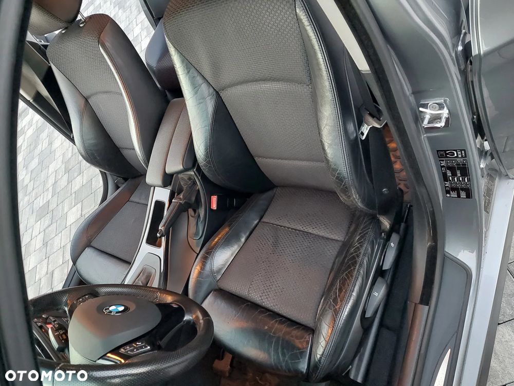 BMW Seria 3 320d xDrive DPF - 18