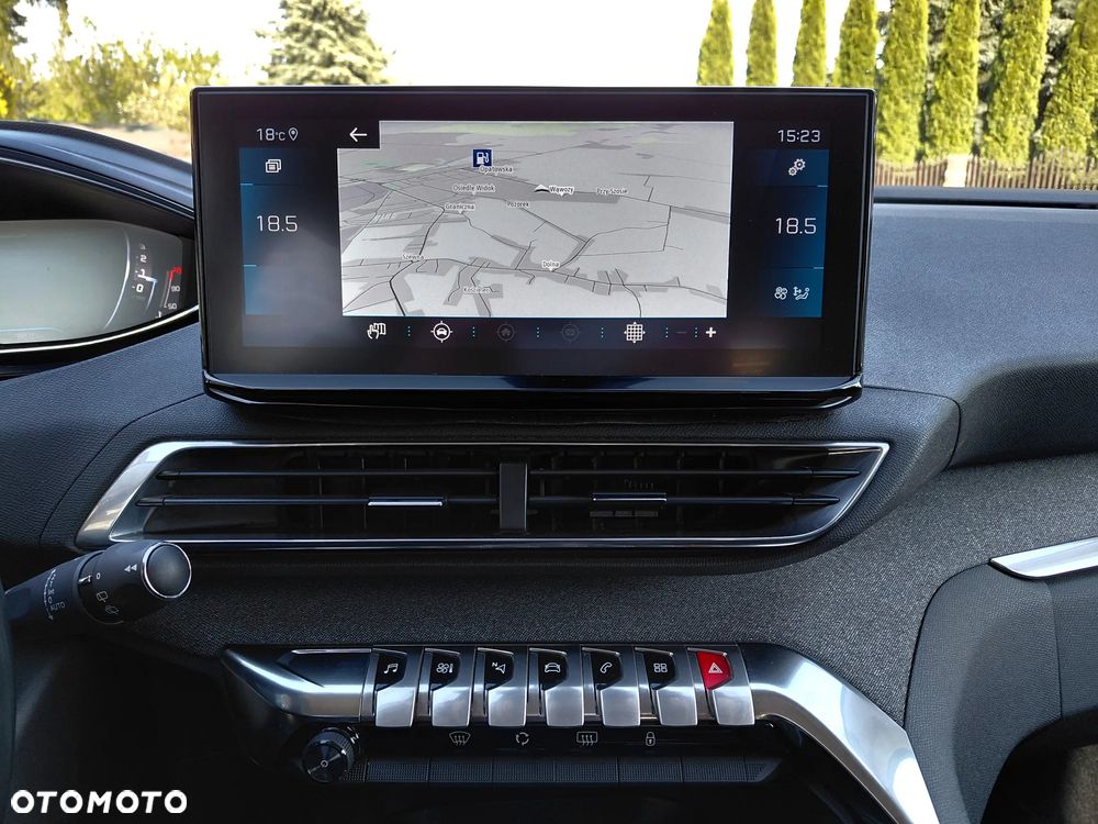 Peugeot 3008 BlueHDi 130 Stop & Start EAT8 Allure Pack - 36