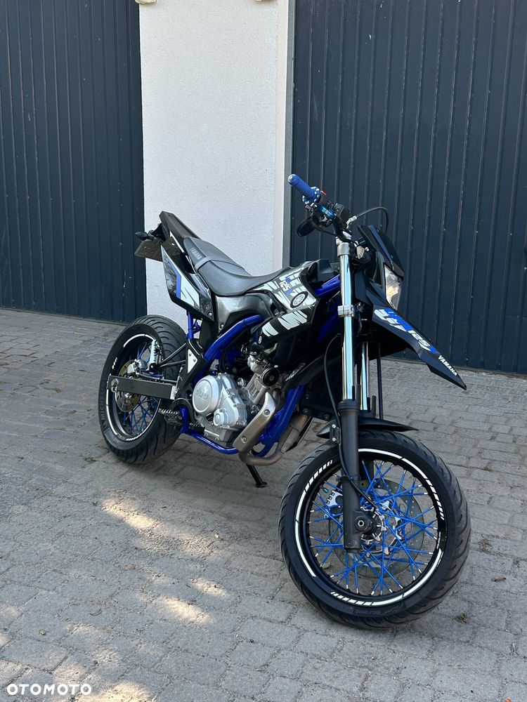 Yamaha WR - 16