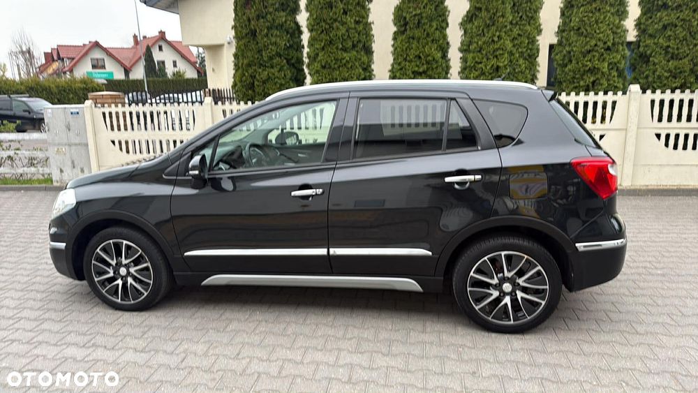 Suzuki S-Cross - 2