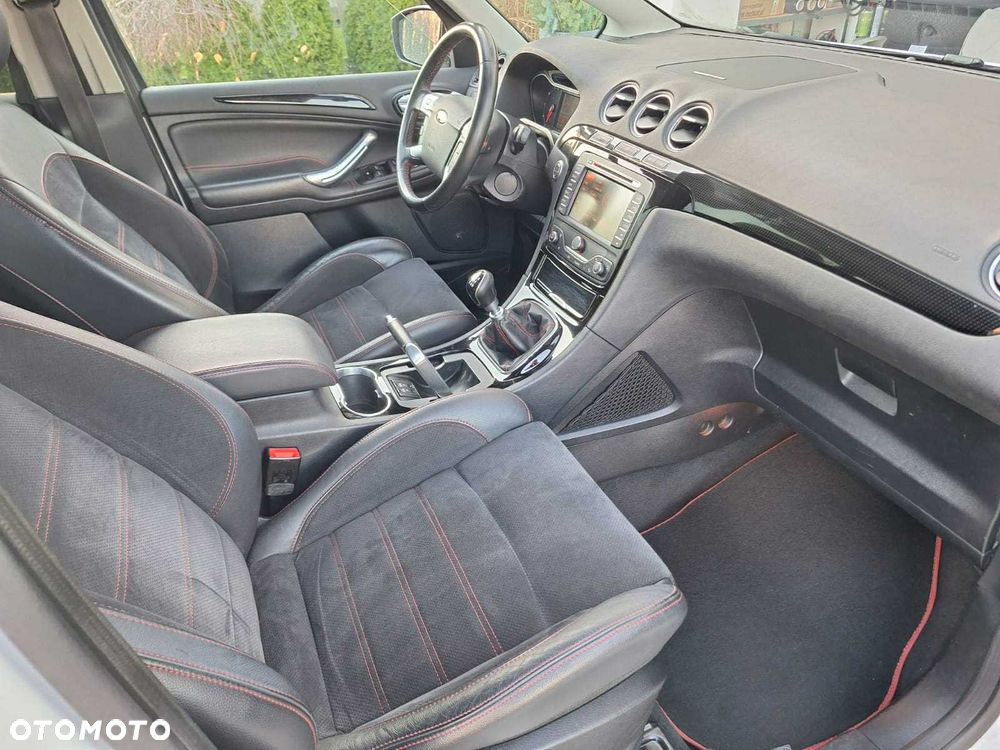 Ford S-Max 2.0 TDCi DPF Titanium - 6