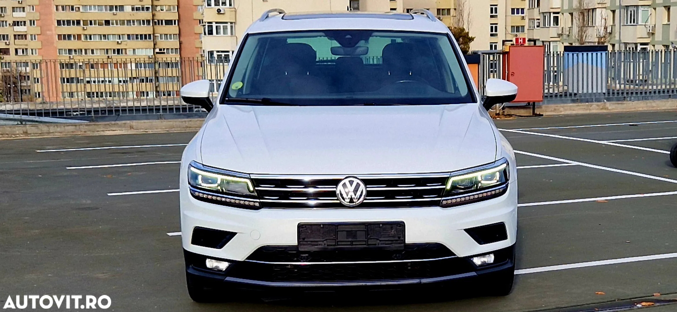 Volkswagen Tiguan - 9