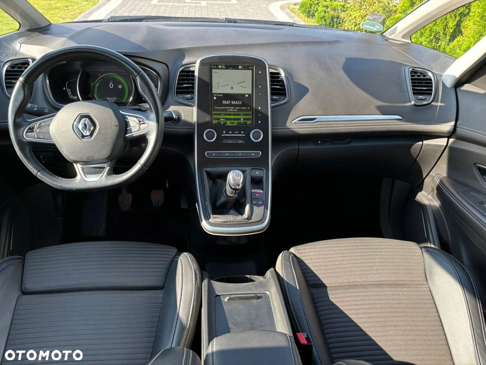 Renault Grand Scenic ENERGY TCe 130 INTENS - 28