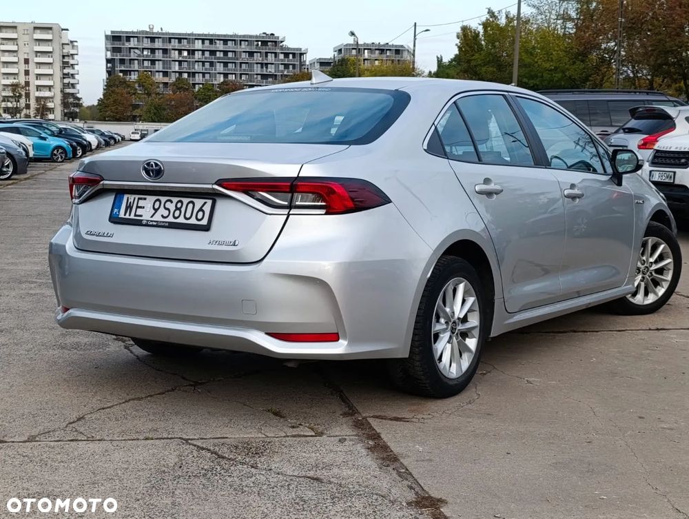 Toyota Corolla 1.8 Hybrid Comfort - 27