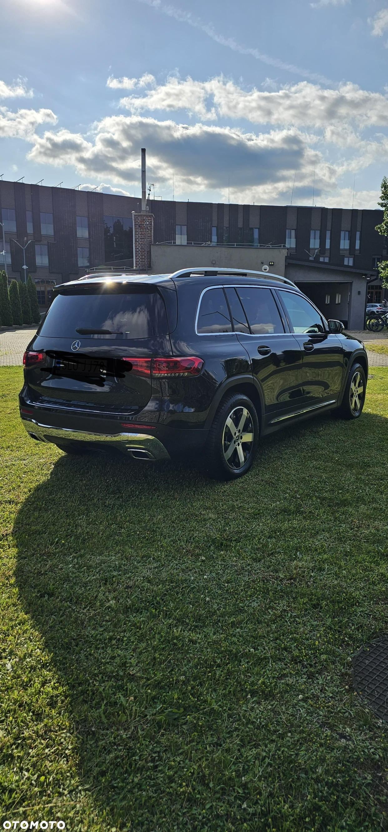Mercedes-Benz GLB - 3